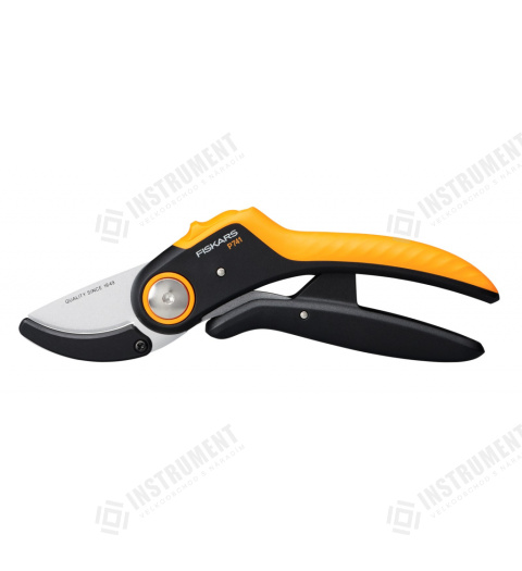 nůžky zahradní jednočepelové Plus PowerLever P741 černé Fiskars 1057171